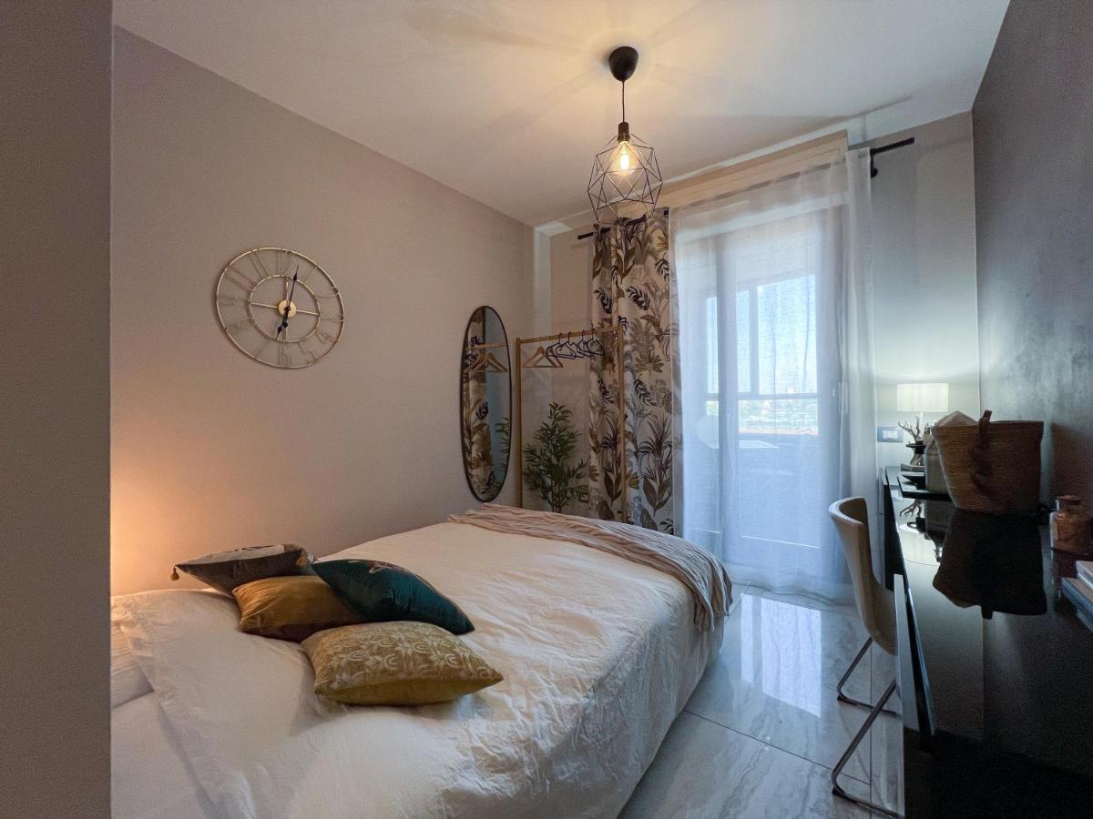 Holy-Day Rooms Milano Екстериор снимка
