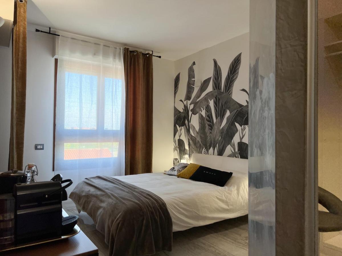 Holy-Day Rooms Milano Екстериор снимка
