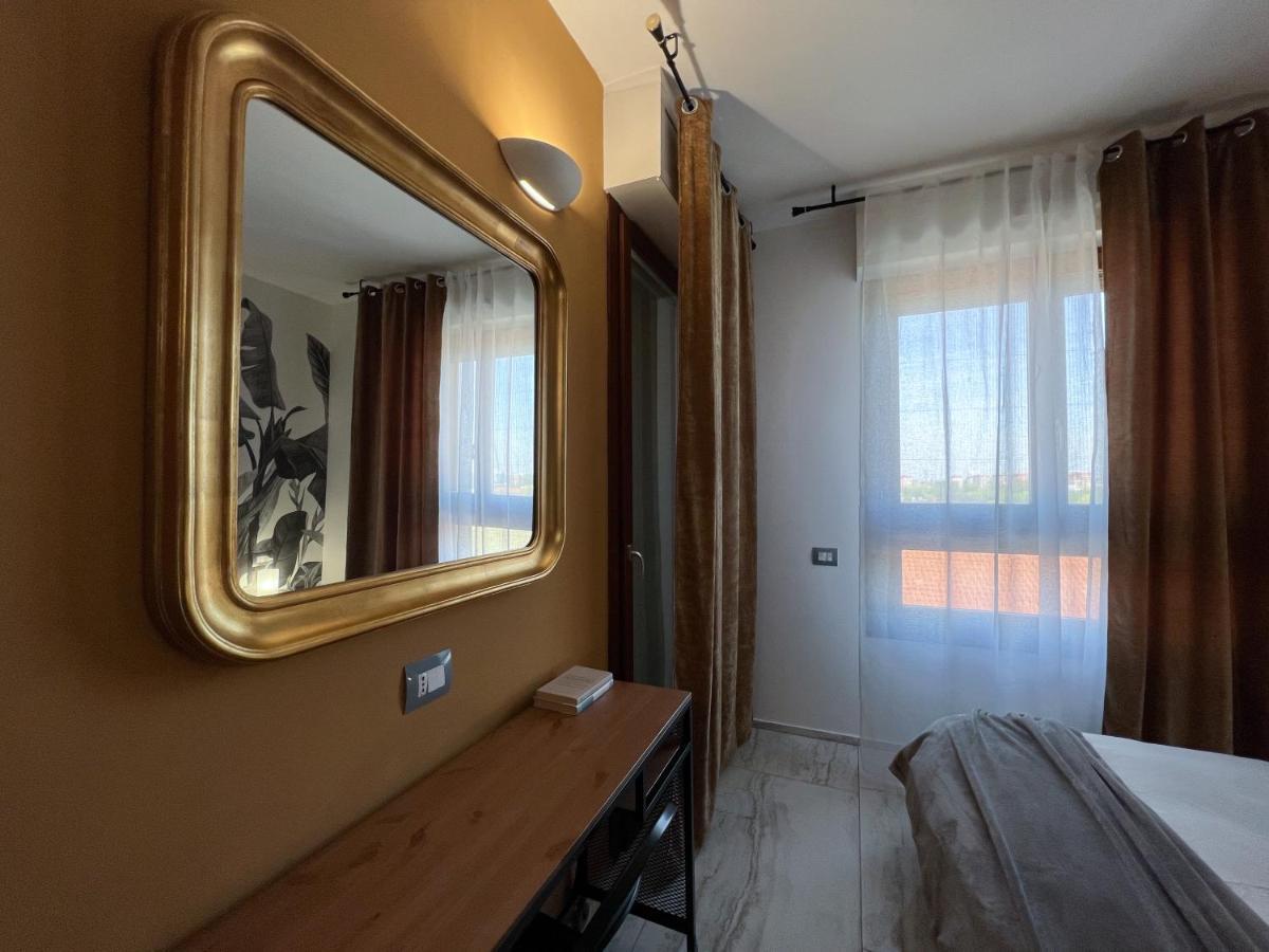 Holy-Day Rooms Milano Екстериор снимка